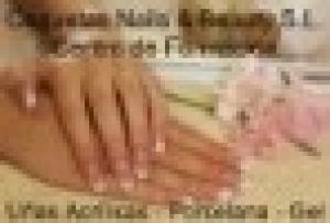 Coquetas Nails