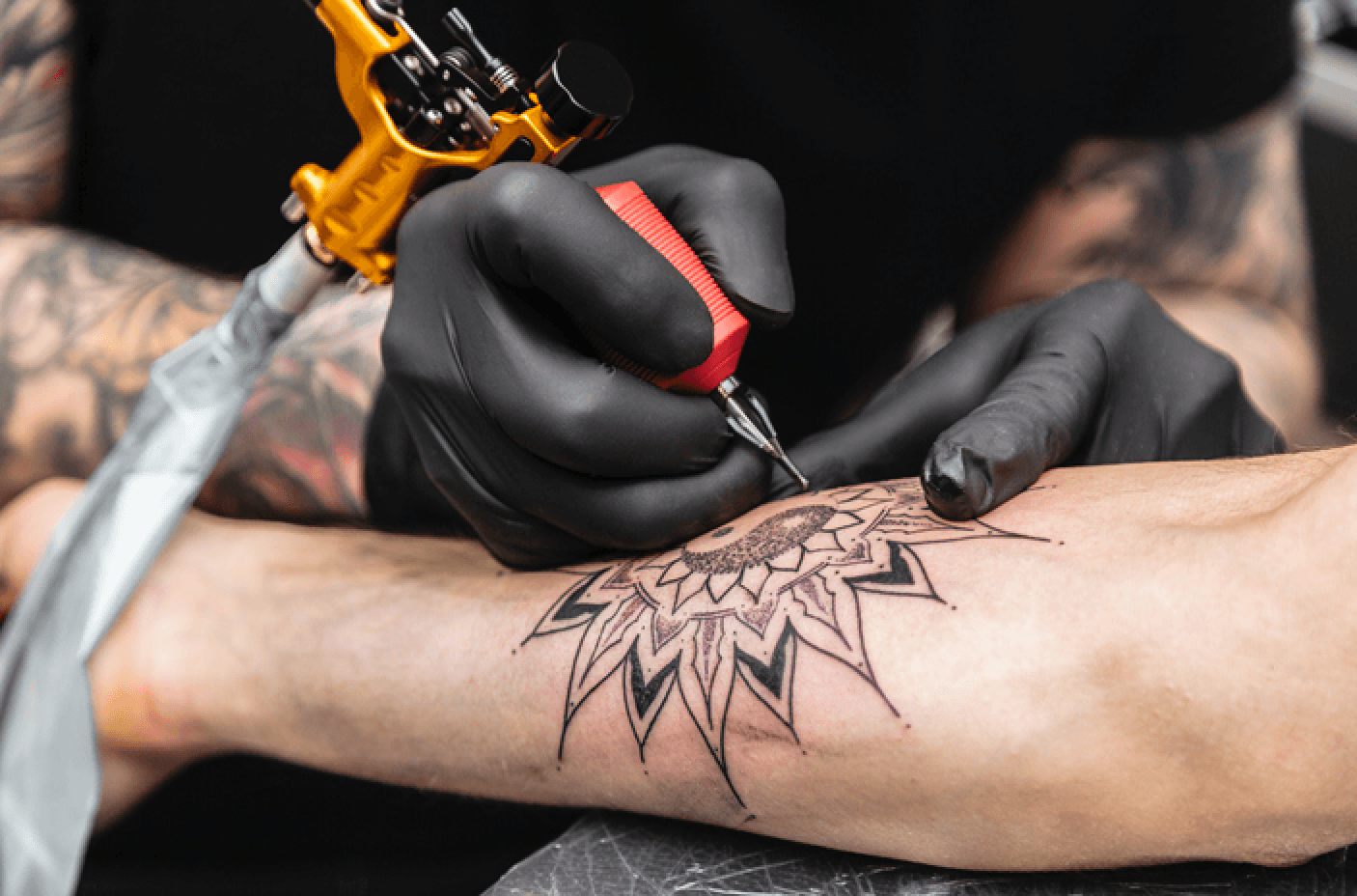 Qué estudiar para ser tatuador profesional