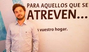 Tras ser reclutado por Joaquim Escura, el estudiante del postgrado Manel Martín continúa su contrato de prácticas en el departamento de RR.HH. de Allianz España asumiendo tareas muy diversas.