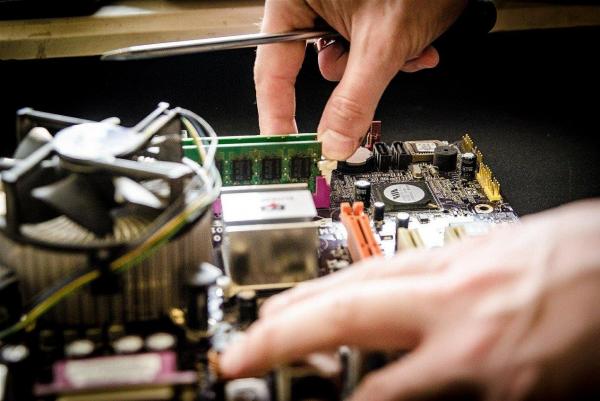 Ingenieria Electronica Industrial Y Automatica A Distancia