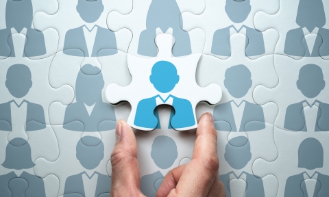 Curso de Relaciones Públicas Selecting person and building team. Business people relationship concept.